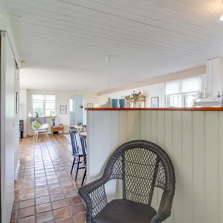 בית נופש Reinhold - 200m From The Sea In Djursland And Mols By Interhome Rønde