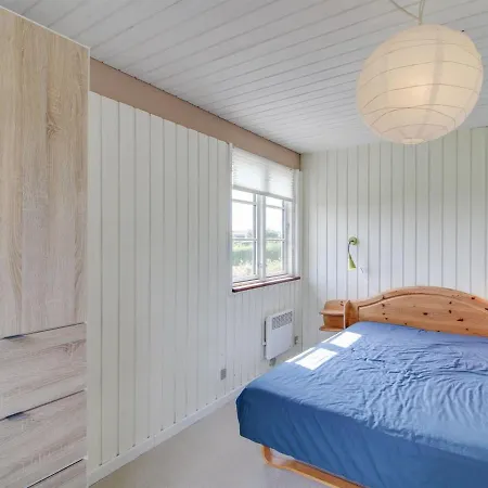 Reinhold - 200m From The Sea In Djursland And Mols By Interhome * Rønde