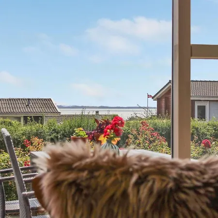 Reinhold - 200m From The Sea In Djursland And Mols By Interhome בית נופש