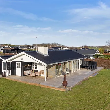 Reinhold - 200m From The Sea In Djursland And Mols By Interhome * Rønde