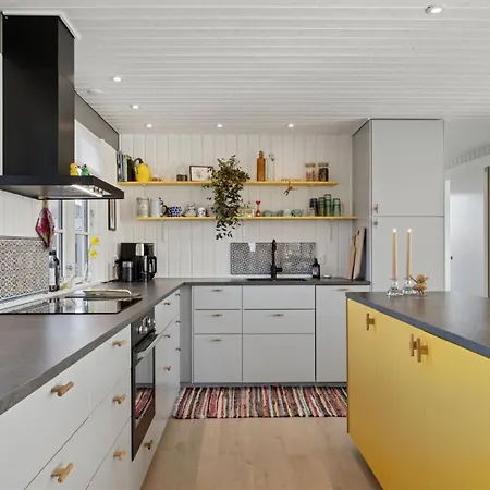 Nyaraló Reinhold - 200m From The Sea By Interhome Rønde